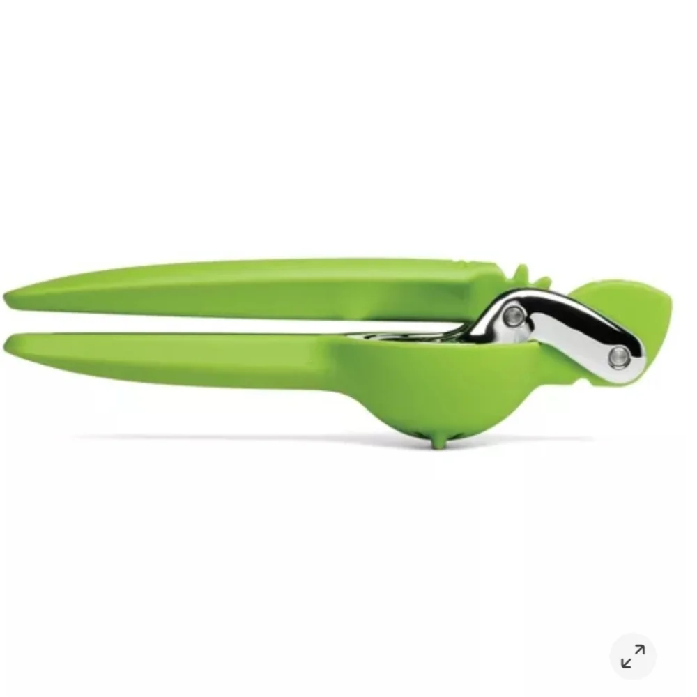 ♥️BUY 2 GET 1 FREE Chef’n FreshForce Lime Citrus Juicer, Retail Price $27.95 USD